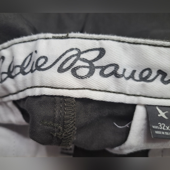 Eddie Bauer Olive Green Classic Fit Jeans   Size 32x30 - Picture 4 of 6